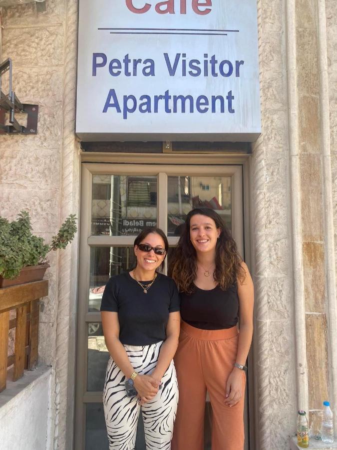 Petra Visitors Hotel Wadi Musa Bagian luar foto