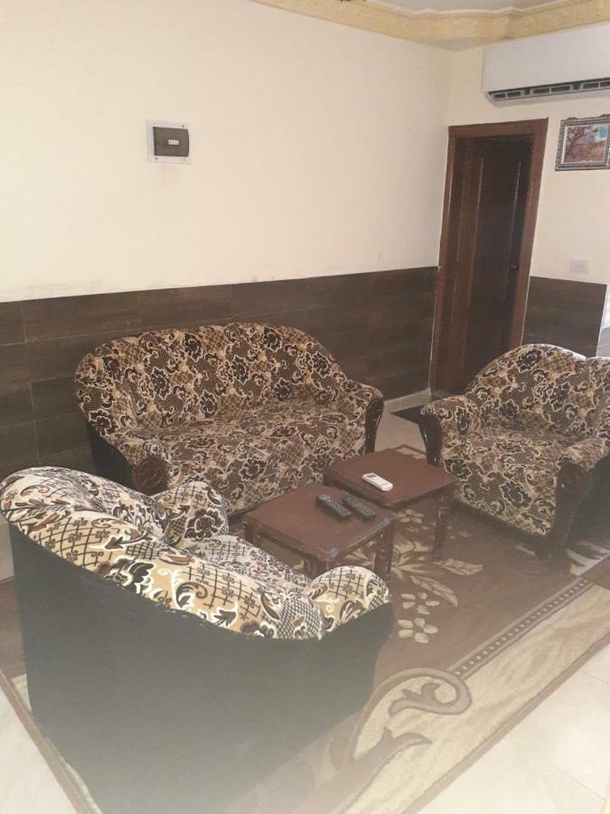 Petra Visitors Hotel Wadi Musa Bagian luar foto