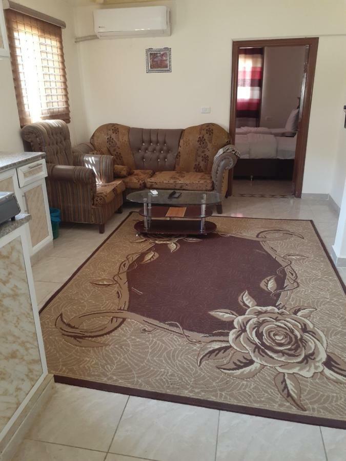 Petra Visitors Hotel Wadi Musa Bagian luar foto
