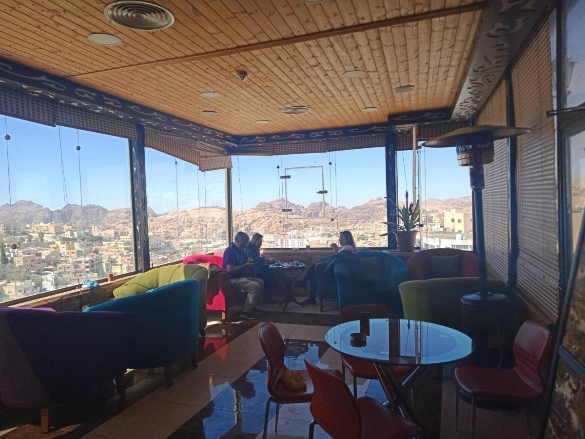 Petra Visitors Hotel Wadi Musa Bagian luar foto